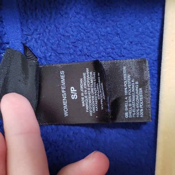 The North Face blue zip up fuzzy, teddy, fleece, gorpcore, women's size small. - Picture 7 of 10
